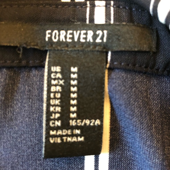 Perfect Summer Top - Picture 4 of 4